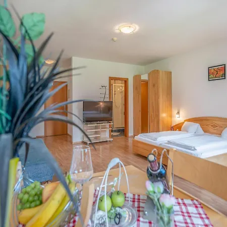 Apartment In Neustift Near Lift Neustift im Stubaital