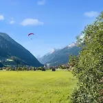 Apartment In Neustift Near Lift *
